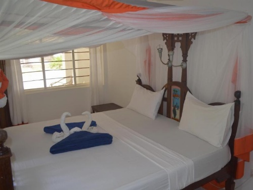 Ndame Beach Lodge image 9
